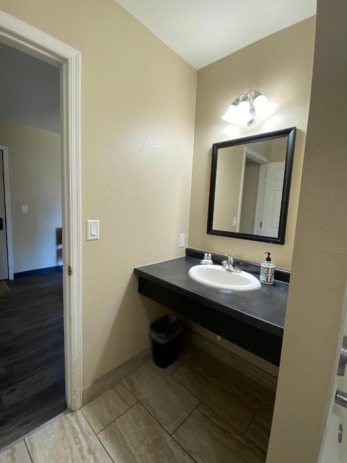 River Heights Motel Prescott Buitenkant foto